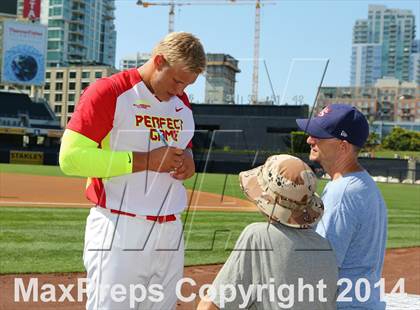Thumbnail 3 in Perfect Game All-American Classic (East vs. West) photogallery.
