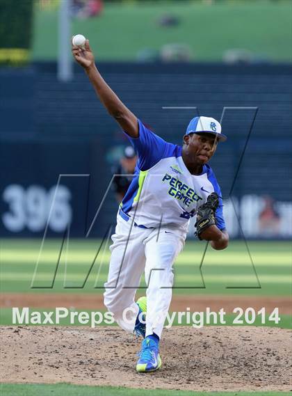 Thumbnail 2 in Perfect Game All-American Classic (East vs. West) photogallery.