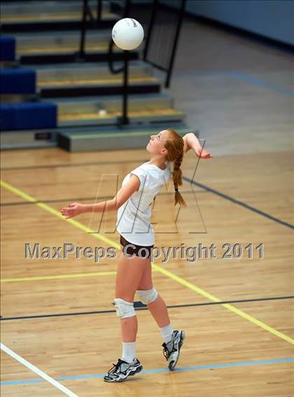 Thumbnail 3 in Westmont vs. St. Francis (CIF CCS Playoffs) photogallery.