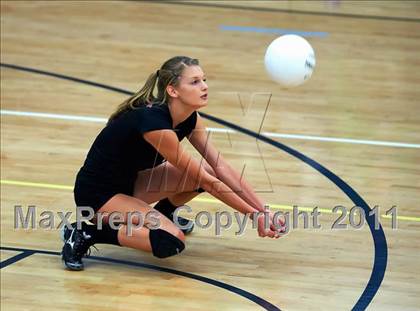 Thumbnail 1 in Westmont vs. St. Francis (CIF CCS Playoffs) photogallery.