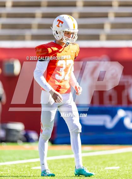 Thumbnail 2 in Timpview vs. Olympus (UHSAA 5A Semi-final) photogallery.