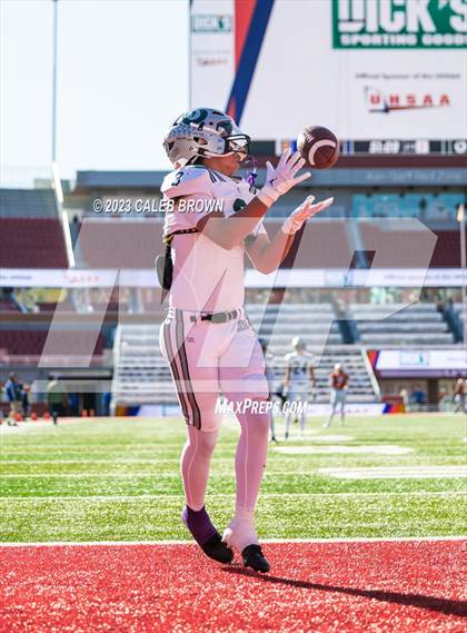 Thumbnail 1 in Timpview vs. Olympus (UHSAA 5A Semi-final) photogallery.