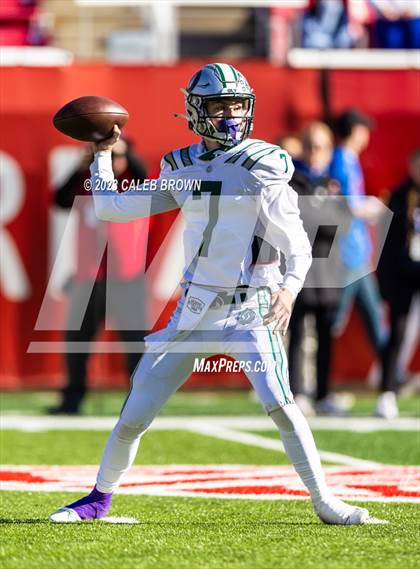 Thumbnail 2 in Timpview vs. Olympus (UHSAA 5A Semi-final) photogallery.
