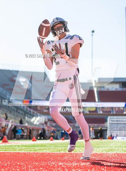 Thumbnail 1 in Timpview vs. Olympus (UHSAA 5A Semi-final) photogallery.