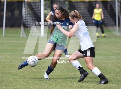 Thumbnail 3 in Crossroads Christian vs. Oakwood (NCISAA 1A Final) photogallery.