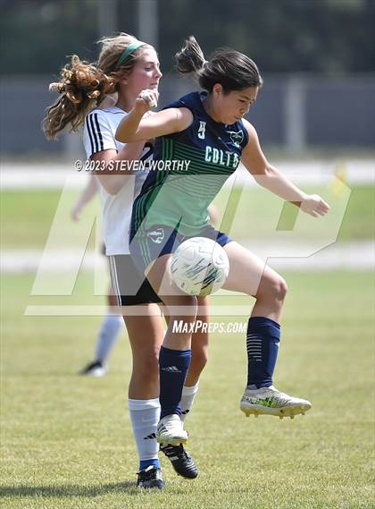 Thumbnail 3 in Crossroads Christian vs. Oakwood (NCISAA 1A Final) photogallery.