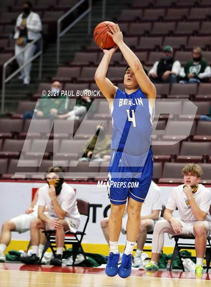 Thumbnail 3 in Nativity BVM vs. Berlin Brothersvalley (PIAA 1A Championship) photogallery.