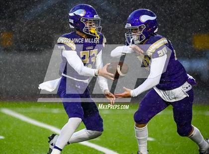 Thumbnail 2 in Sumner @ Puyallup photogallery.