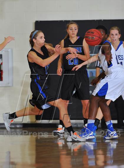 Thumbnail 2 in Poudre @ Grandview  (Grandview Invitational) photogallery.