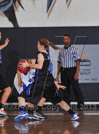 Thumbnail 2 in Poudre @ Grandview  (Grandview Invitational) photogallery.