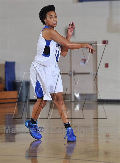 Thumbnail 2 in Poudre @ Grandview  (Grandview Invitational) photogallery.