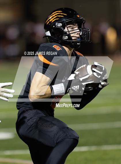 Thumbnail 2 in Capuchino @ Woodside photogallery.