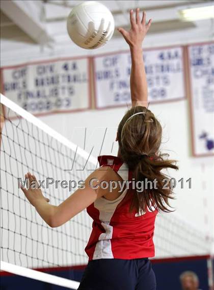 Thumbnail 2 in Serra @ Bellarmine-Jefferson photogallery.