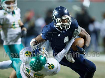 Thumbnail 1 in Mount Airy vs. Williamston (NCHSAA 1-A Football Final) photogallery.
