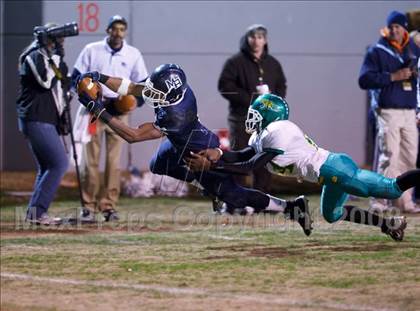 Thumbnail 2 in Mount Airy vs. Williamston (NCHSAA 1-A Football Final) photogallery.