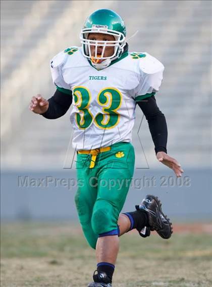 Thumbnail 2 in Mount Airy vs. Williamston (NCHSAA 1-A Football Final) photogallery.
