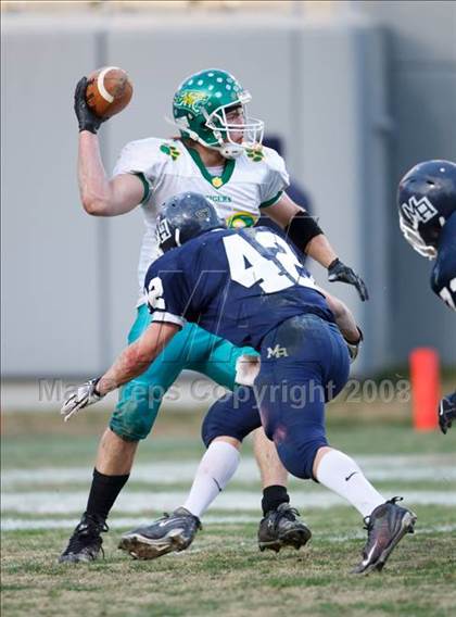Thumbnail 3 in Mount Airy vs. Williamston (NCHSAA 1-A Football Final) photogallery.