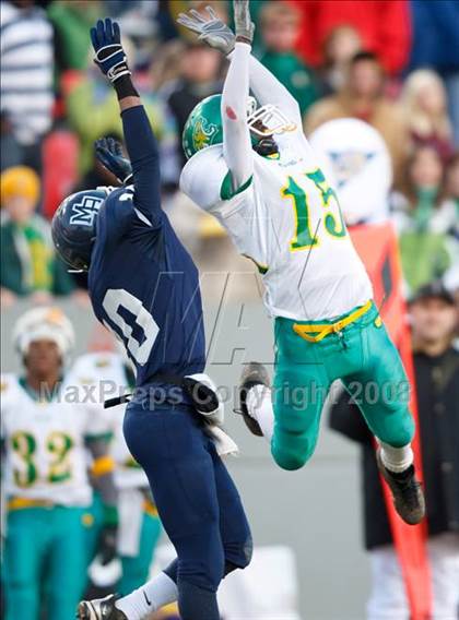 Thumbnail 2 in Mount Airy vs. Williamston (NCHSAA 1-A Football Final) photogallery.