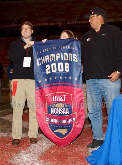 Thumbnail 3 in Mount Airy vs. Williamston (NCHSAA 1-A Football Final) photogallery.