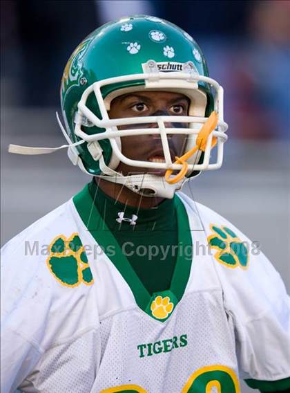 Thumbnail 2 in Mount Airy vs. Williamston (NCHSAA 1-A Football Final) photogallery.