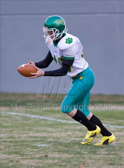 Thumbnail 2 in Mount Airy vs. Williamston (NCHSAA 1-A Football Final) photogallery.