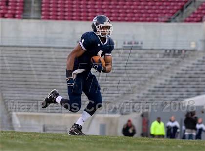 Thumbnail 2 in Mount Airy vs. Williamston (NCHSAA 1-A Football Final) photogallery.