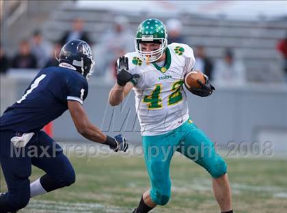 Thumbnail 3 in Mount Airy vs. Williamston (NCHSAA 1-A Football Final) photogallery.