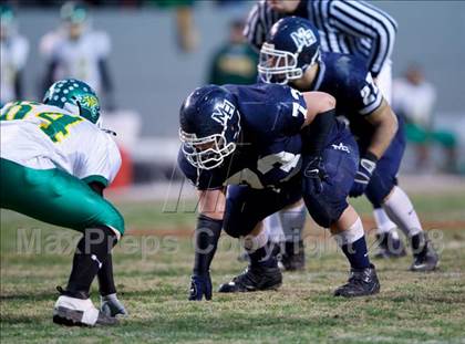 Thumbnail 3 in Mount Airy vs. Williamston (NCHSAA 1-A Football Final) photogallery.