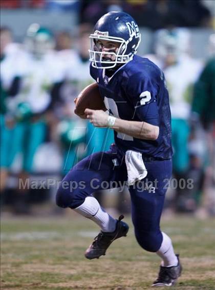 Thumbnail 3 in Mount Airy vs. Williamston (NCHSAA 1-A Football Final) photogallery.