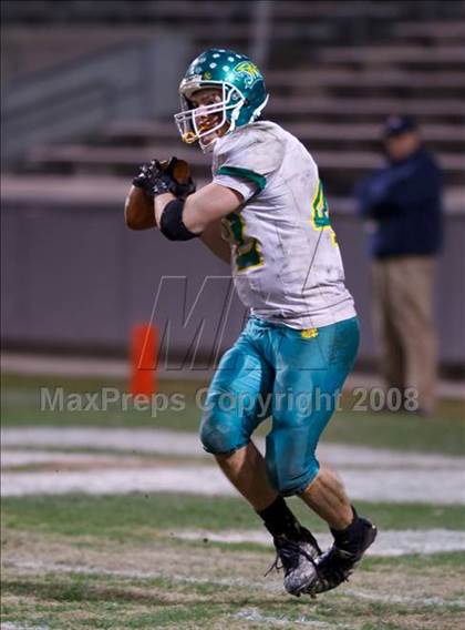 Thumbnail 2 in Mount Airy vs. Williamston (NCHSAA 1-A Football Final) photogallery.