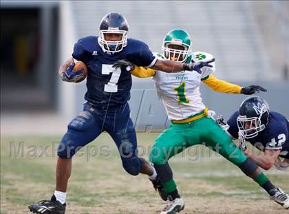 Thumbnail 1 in Mount Airy vs. Williamston (NCHSAA 1-A Football Final) photogallery.