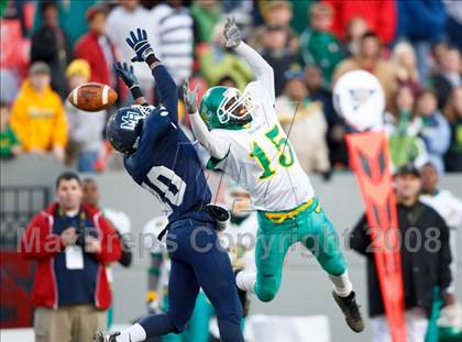 Thumbnail 3 in Mount Airy vs. Williamston (NCHSAA 1-A Football Final) photogallery.