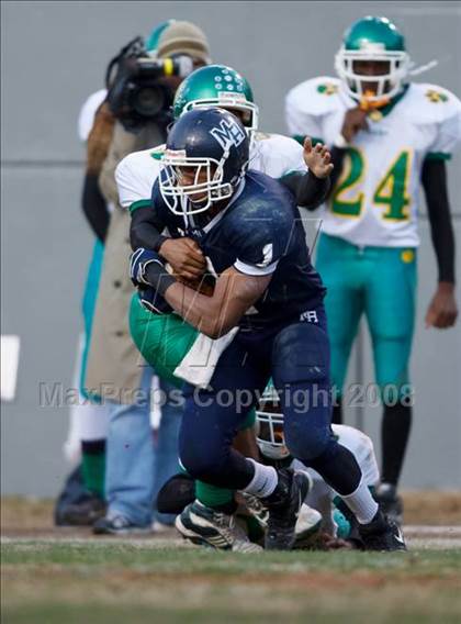 Thumbnail 2 in Mount Airy vs. Williamston (NCHSAA 1-A Football Final) photogallery.