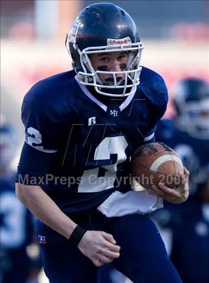Thumbnail 3 in Mount Airy vs. Williamston (NCHSAA 1-A Football Final) photogallery.