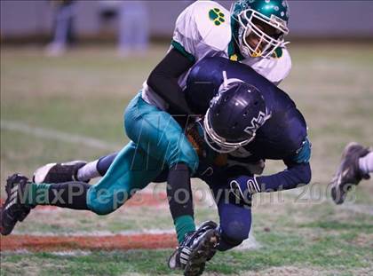 Thumbnail 3 in Mount Airy vs. Williamston (NCHSAA 1-A Football Final) photogallery.