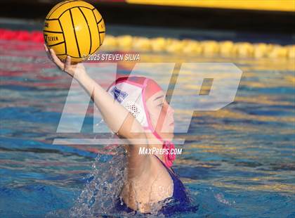 Thumbnail 3 in Palisades vs. Ramona (CIF SoCal Regional Division 3 Round 1) photogallery.