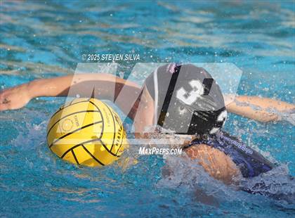 Thumbnail 1 in Palisades vs. Ramona (CIF SoCal Regional Division 3 Round 1) photogallery.