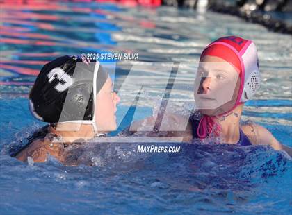 Thumbnail 2 in Palisades vs. Ramona (CIF SoCal Regional Division 3 Round 1) photogallery.