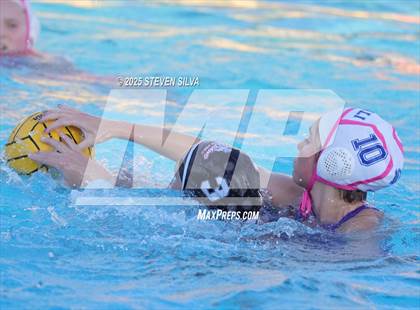 Thumbnail 1 in Palisades vs. Ramona (CIF SoCal Regional Division 3 Round 1) photogallery.