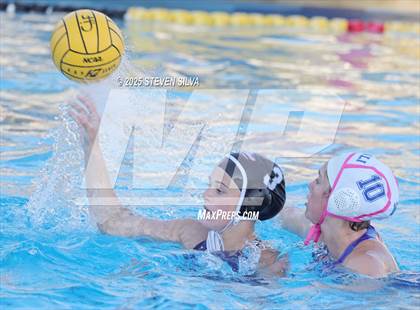 Thumbnail 2 in Palisades vs. Ramona (CIF SoCal Regional Division 3 Round 1) photogallery.