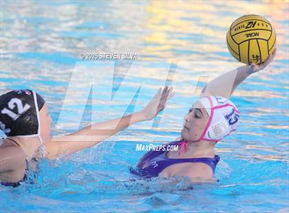 Thumbnail 2 in Palisades vs. Ramona (CIF SoCal Regional Division 3 Round 1) photogallery.