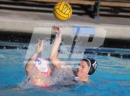 Thumbnail 2 in Palisades vs. Ramona (CIF SoCal Regional Division 3 Round 1) photogallery.