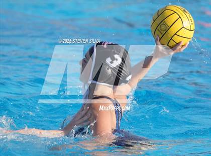 Thumbnail 1 in Palisades vs. Ramona (CIF SoCal Regional Division 3 Round 1) photogallery.