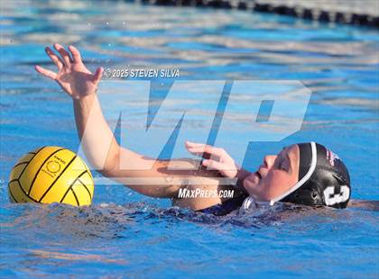 Thumbnail 1 in Palisades vs. Ramona (CIF SoCal Regional Division 3 Round 1) photogallery.
