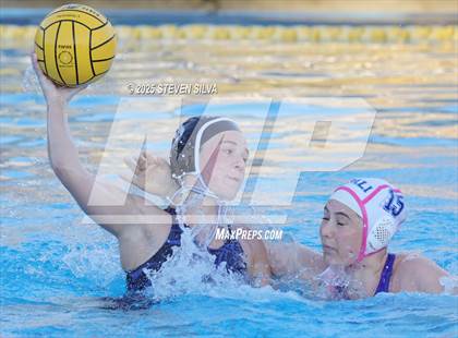 Thumbnail 2 in Palisades vs. Ramona (CIF SoCal Regional Division 3 Round 1) photogallery.