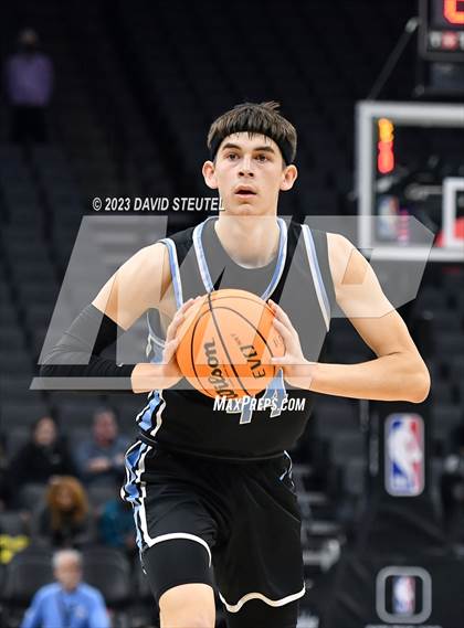 Thumbnail 2 in Buena vs. Oakland (CIF State D3 Final) photogallery.