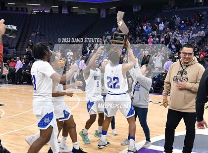 Thumbnail 3 in Buena vs. Oakland (CIF State D3 Final) photogallery.