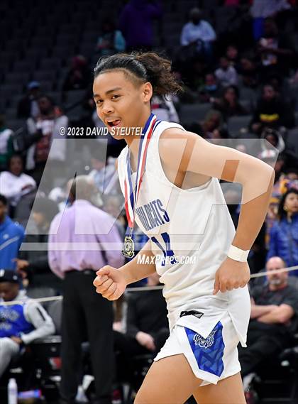 Thumbnail 3 in Buena vs. Oakland (CIF State D3 Final) photogallery.