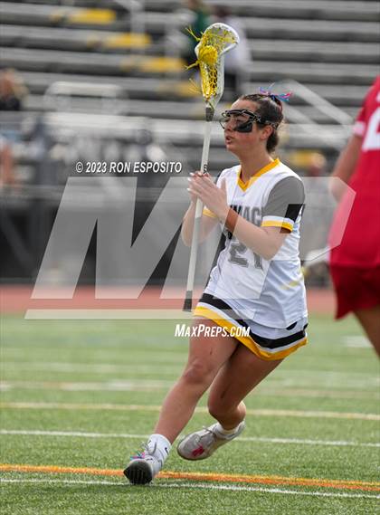 Thumbnail 1 in Smithtown East vs Commack photogallery.