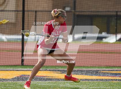 Thumbnail 1 in Smithtown East vs Commack photogallery.